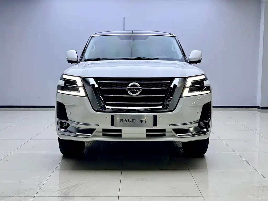 Nissan Nissan Patrol 2018 4.0L Platinum Edition 2018 - thumbnail 2
