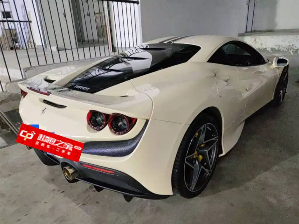 Ferrari Ferrari F8 2019 Tributo 3.9T V8 2021 - thumbnail 2