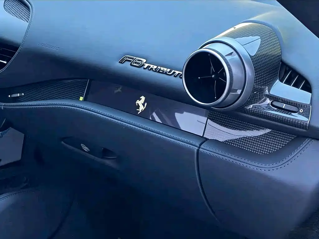 Ferrari Ferrari F8 2019 Tributo 3.9T V8 2021 - thumbnail 6