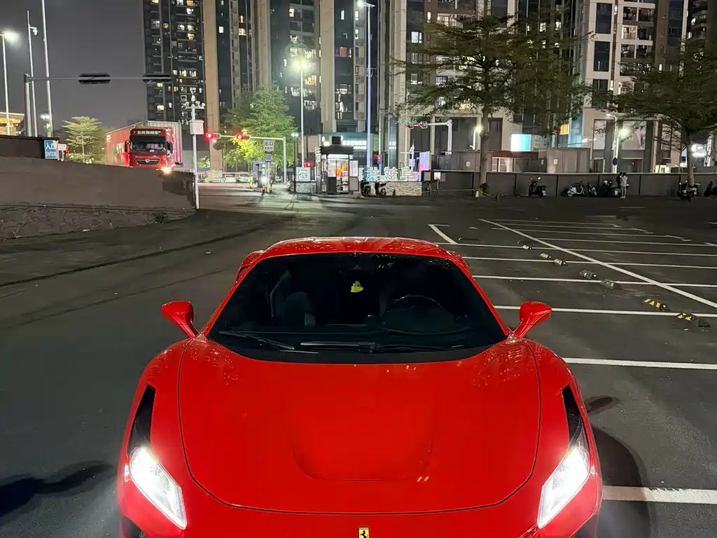 Ferrari Ferrari F8 2019 Tributo 3.9T V8 2022 - thumbnail 3