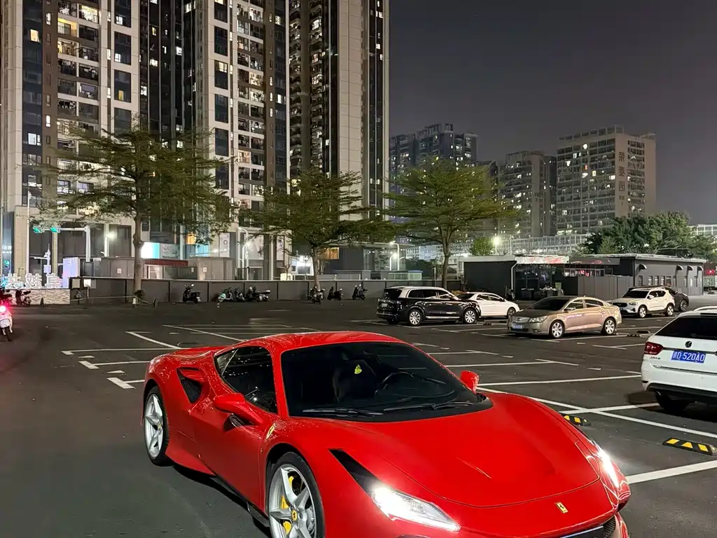 Ferrari Ferrari F8 2019 Tributo 3.9T V8 2022 - thumbnail 4