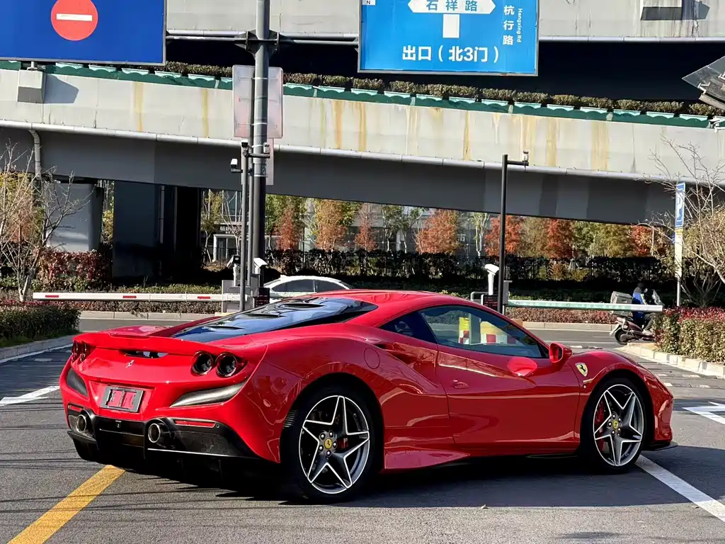 Ferrari Ferrari F8 2019 Tributo 3.9T V8 2021 - thumbnail 6
