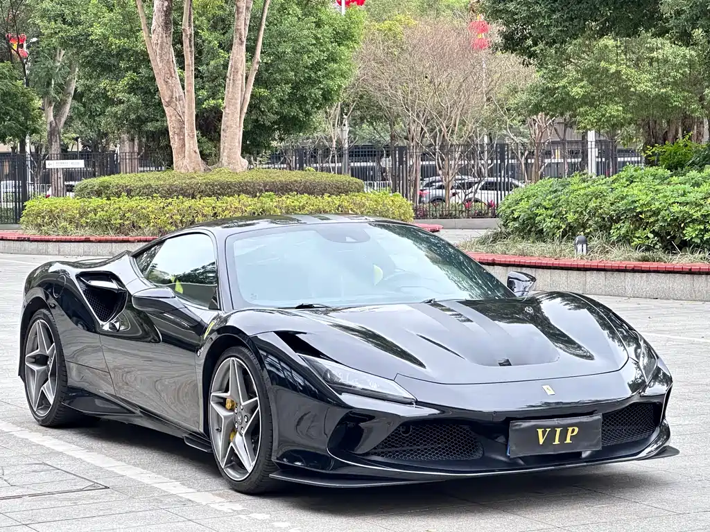 Ferrari Ferrari F8 Tributo 3.9T V8 2021 - thumbnail 3