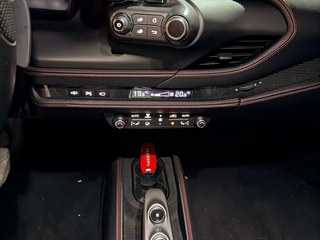 Ferrari Ferrari F8 2019 Tributo 3.9T V8 2022 - thumbnail 10