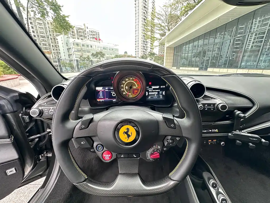 Ferrari Ferrari F8 Tributo 3.9T V8 2021 - thumbnail 11