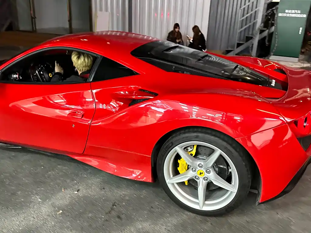 Ferrari Ferrari F8 2019 Tributo 3.9T V8 2022 - thumbnail 17