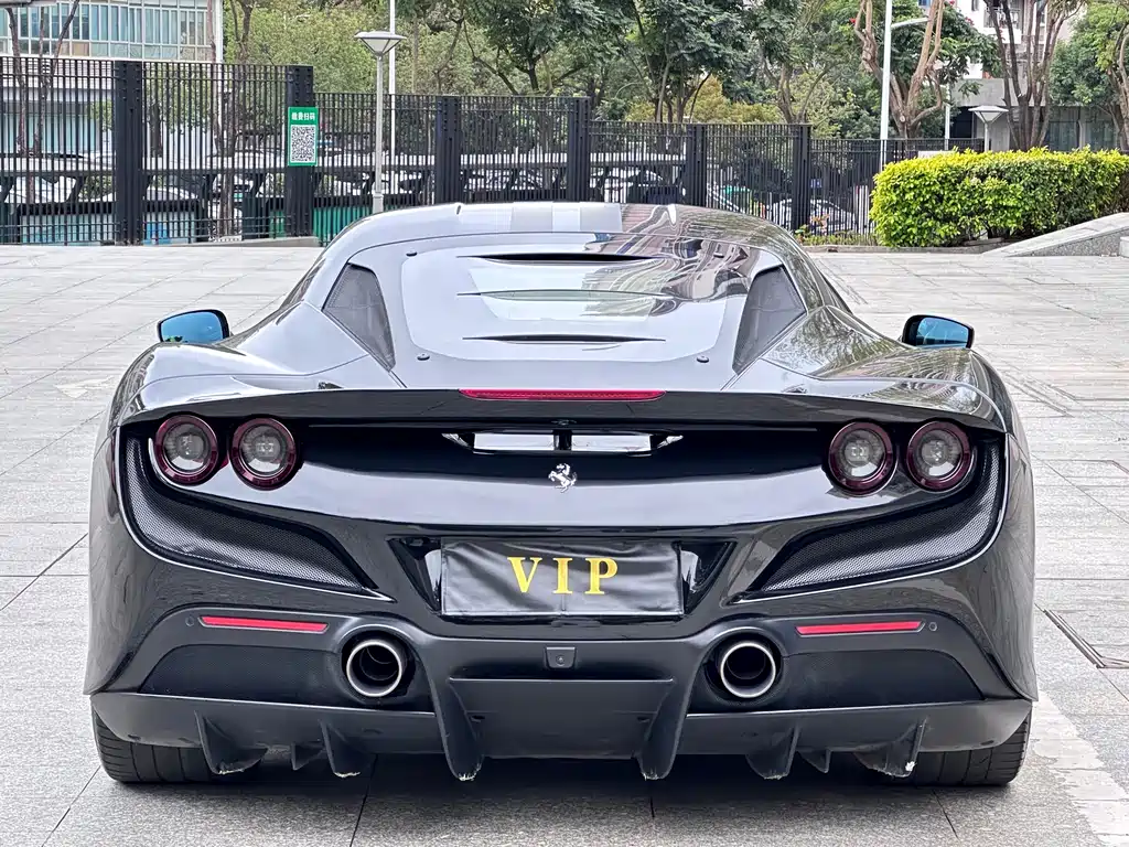 Ferrari Ferrari F8 Tributo 3.9T V8 2021 - thumbnail 14