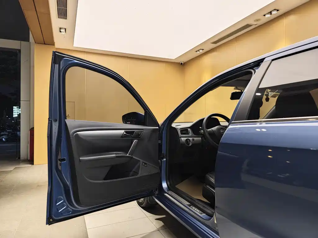 Volkswagen Volkswagen Lavida 2013 1.4TSI DSG Comfort Edition 2013 - thumbnail 7
