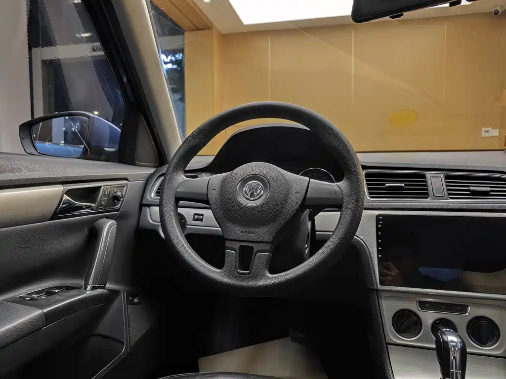 Volkswagen Volkswagen Lavida 2013 1.4TSI DSG Comfort Edition 2013 - thumbnail 14