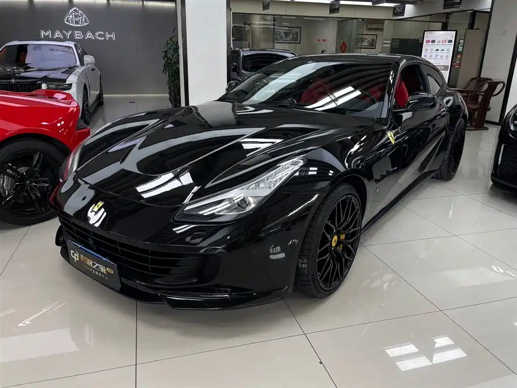 Ferrari GTC4 Lusso 2017 3.9T V8 2019