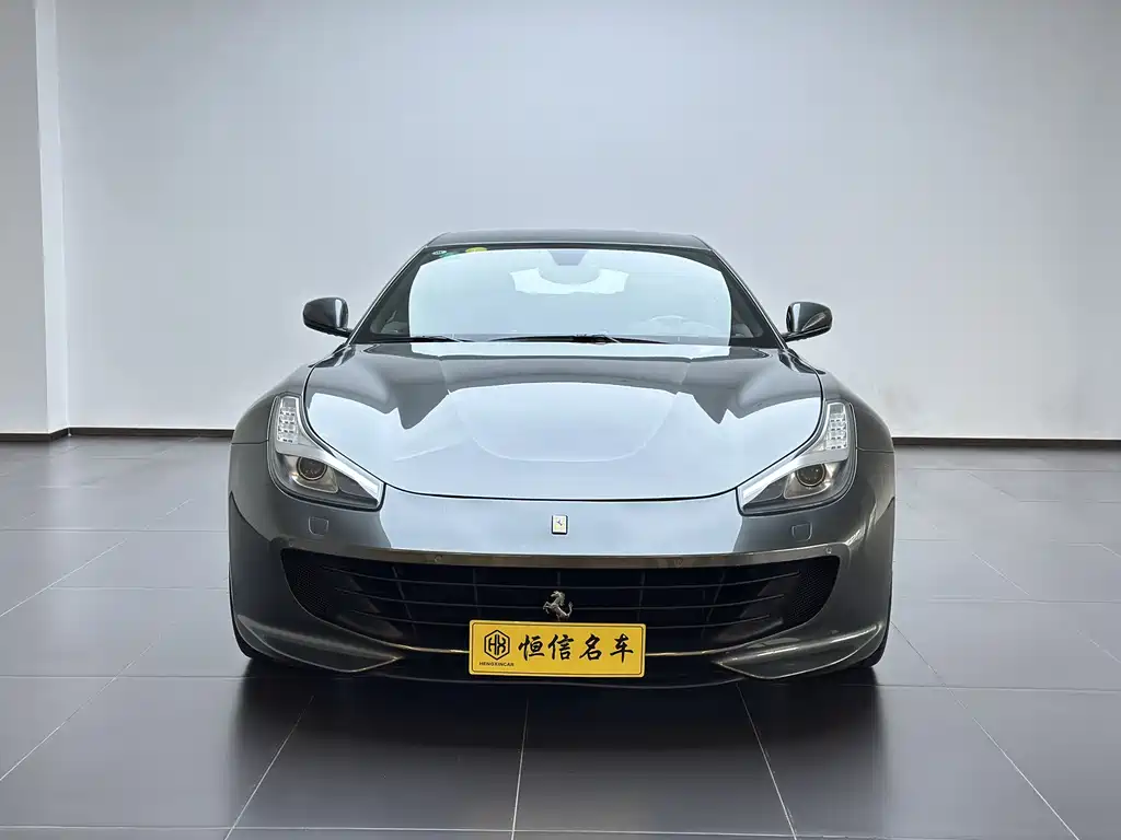Ferrari GTC4 Lusso 2017 3.9T V8 2018 - thumbnail 2