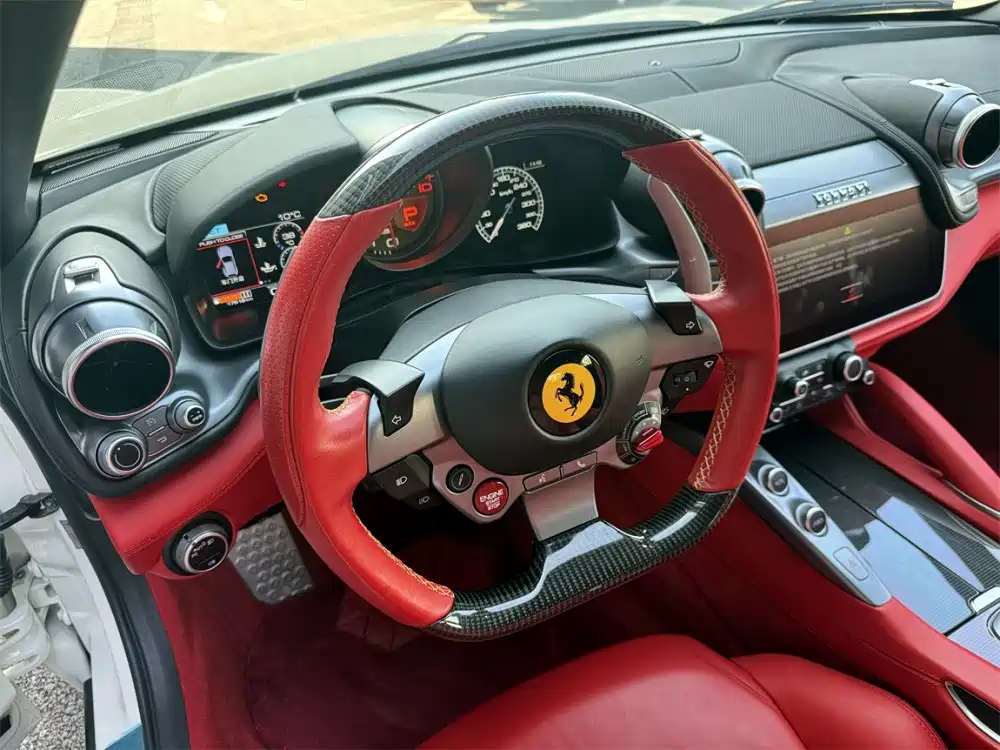 Ferrari GTC4 Lusso 2017 3.9T V8 2020 - thumbnail 4