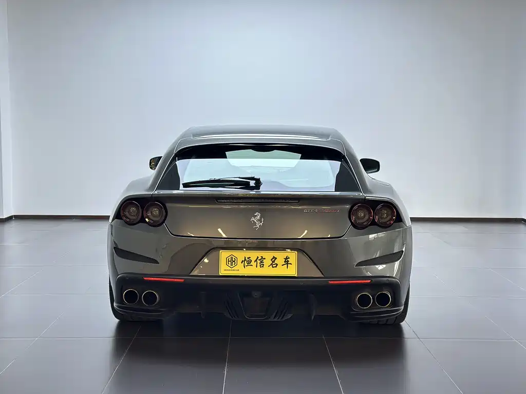 Ferrari GTC4 Lusso 2017 3.9T V8 2018 - thumbnail 4