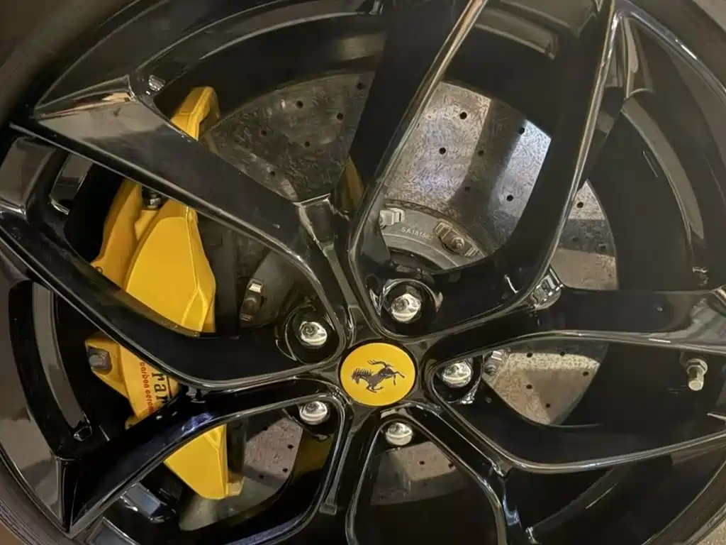 Ferrari GTC4 Lusso 2017 3.9T V8 2019 - thumbnail 8