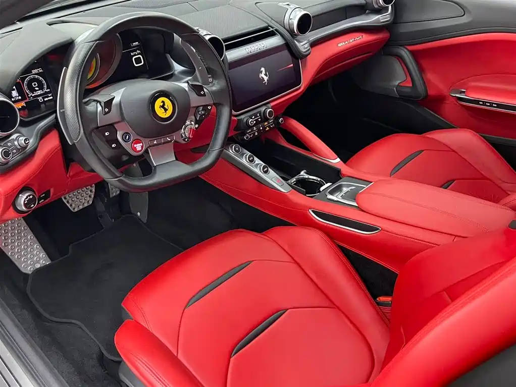 Ferrari GTC4 Lusso 2017 3.9T V8 2019 - thumbnail 10