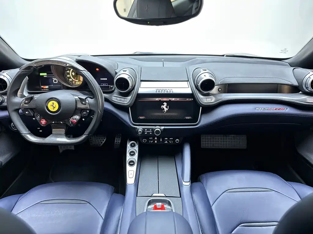 Ferrari GTC4 Lusso 2017 3.9T V8 2018 - thumbnail 17