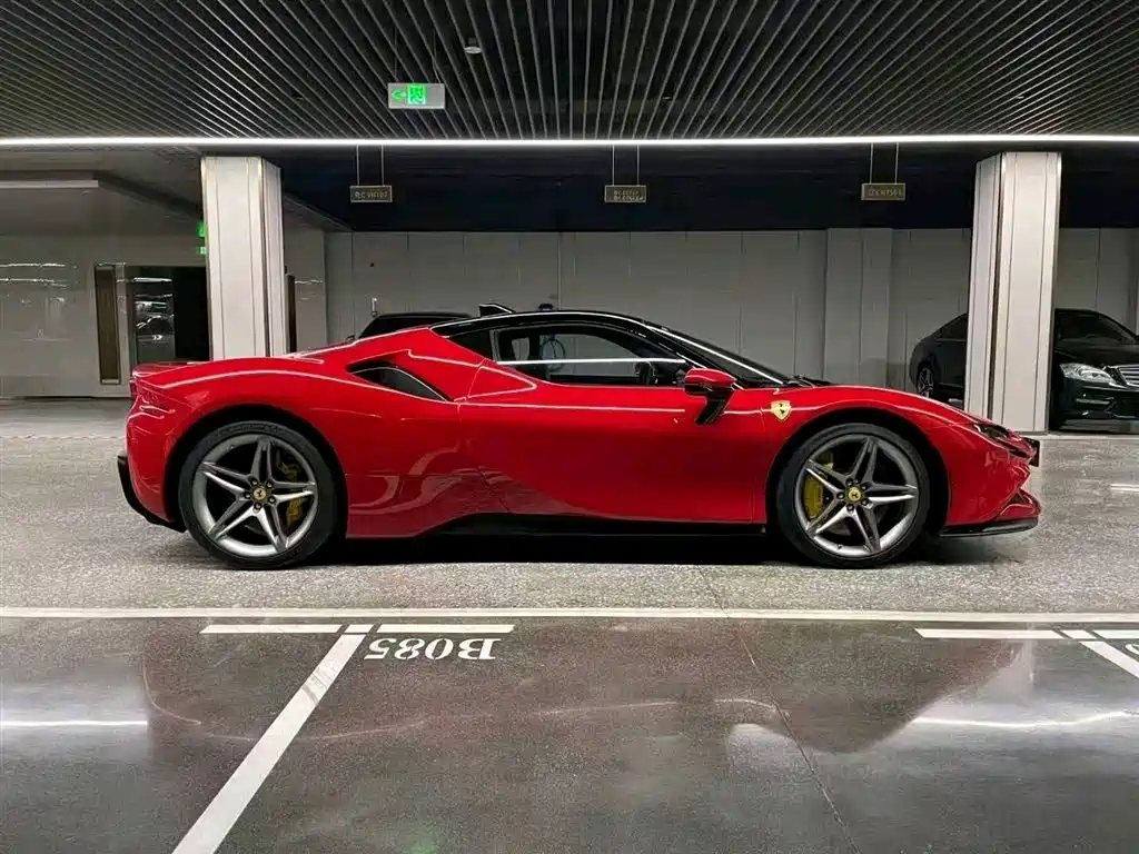 Ferrari SF90 2020 3.9T V8 Stradale 2022 - thumbnail 3