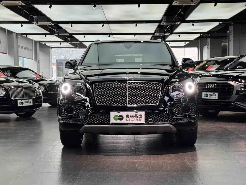 Bentley Bentayga 2018 4.0T V8 2020 - thumbnail 2