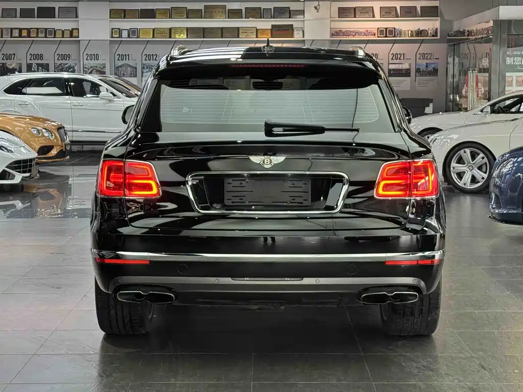 Bentley Bentayga 2018 4.0T V8 2020 - thumbnail 5