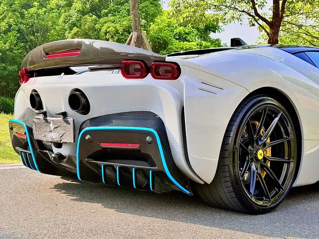 Ferrari SF90 2020 3.9T V8 Stradale 2022 - thumbnail 5