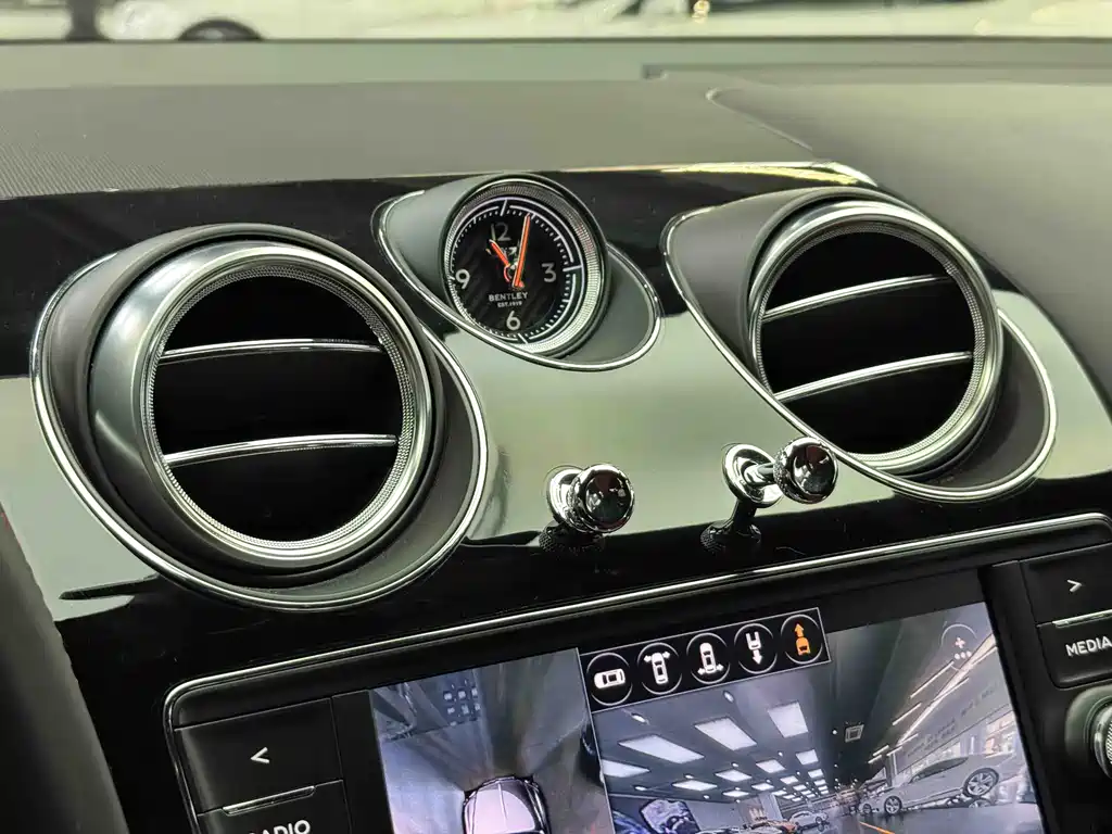 Bentley Bentayga 2018 4.0T V8 2020 - thumbnail 13