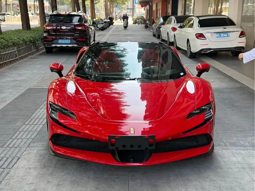 Ferrari SF90 3.9T V8 Spider 2021 - thumbnail 2