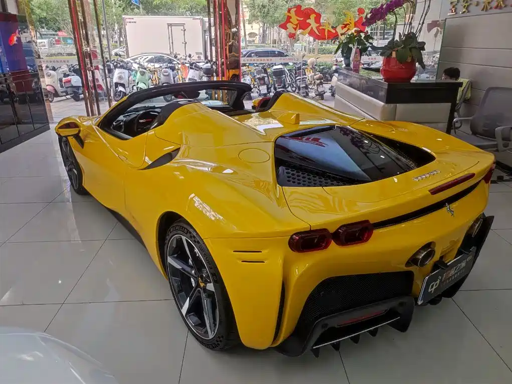 Ferrari SF90 3.9T V8 Spider 2022 - thumbnail 6