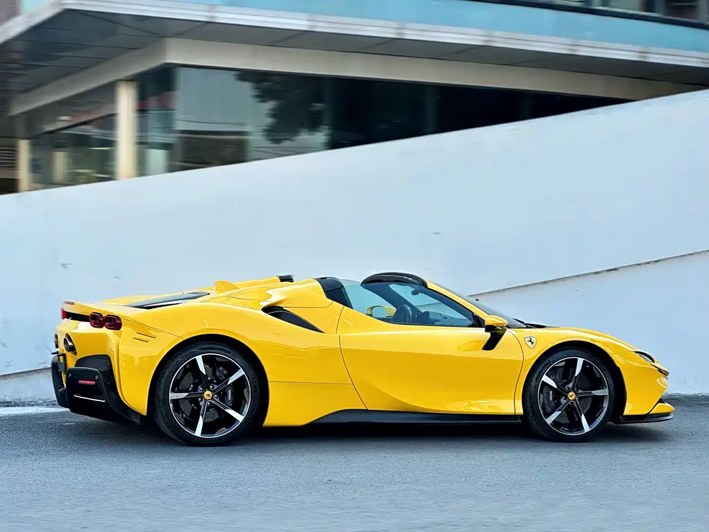 Ferrari SF90 3.9T V8 Spider 2022 - thumbnail 7