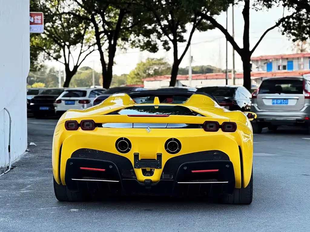 Ferrari SF90 3.9T V8 Spider 2022 - thumbnail 9