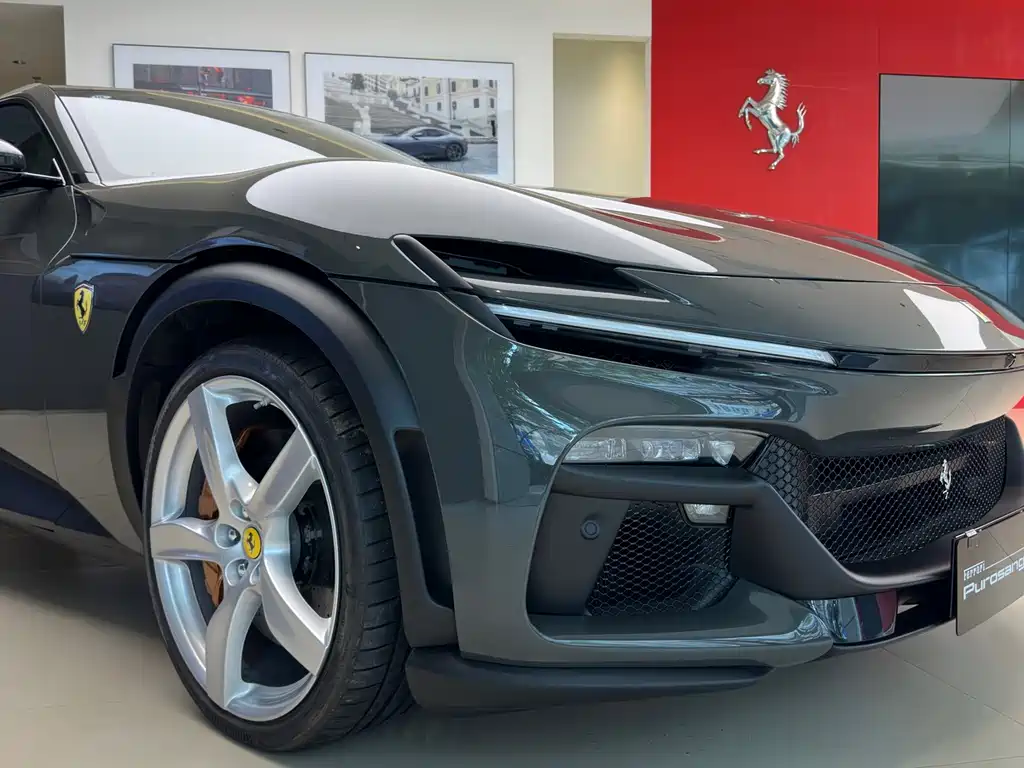 Ferrari Purosangue 2023 6.5L V12 2026 - thumbnail 2