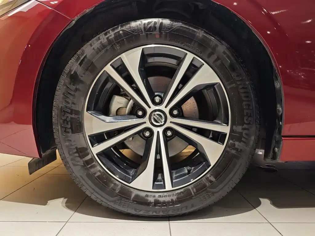 Nissan Nissan Sylphy 2020 Model Year Facelift 1.6L XL CVT Comfort Edition 2020 - thumbnail 5