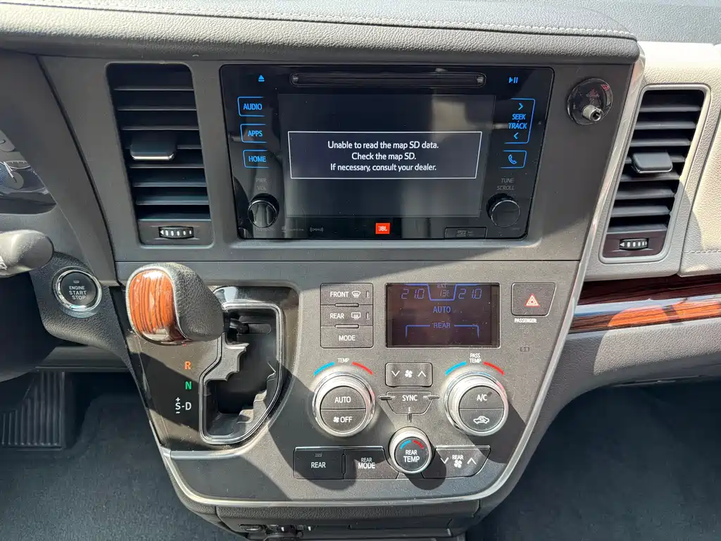 Toyota Toyota Sienna 2016 3.5L Automatic 2016 - thumbnail 10