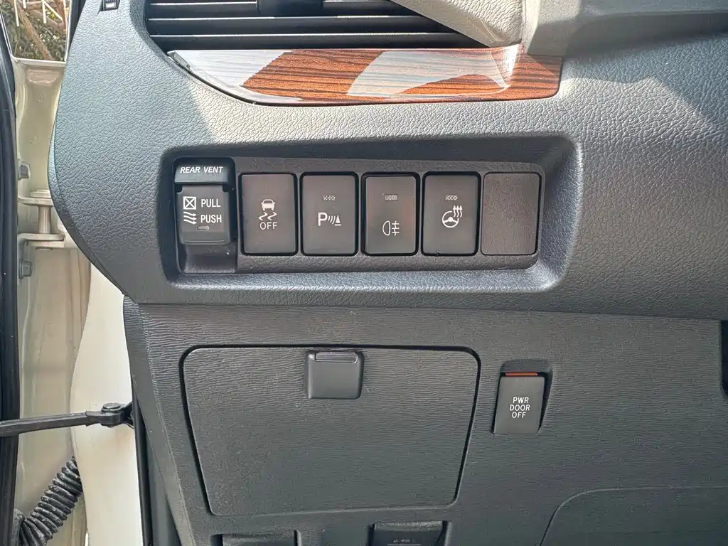 Toyota Toyota Sienna 2016 3.5L Automatic 2016 - thumbnail 12