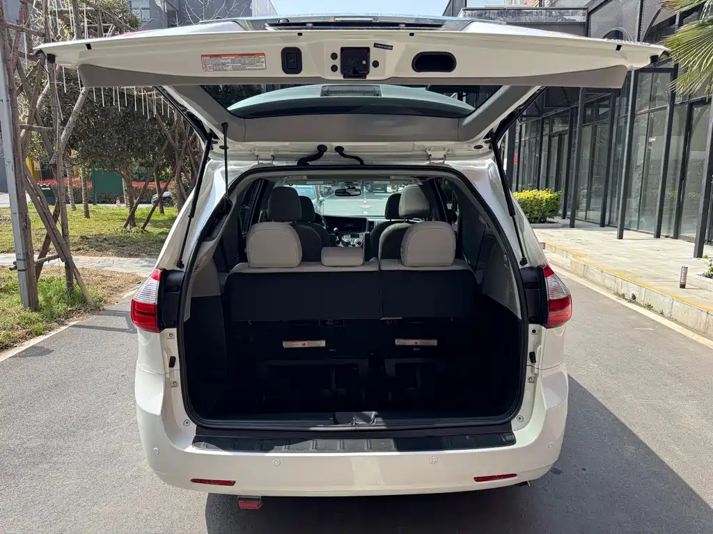 Toyota Toyota Sienna 2016 3.5L Automatic 2016 - thumbnail 19