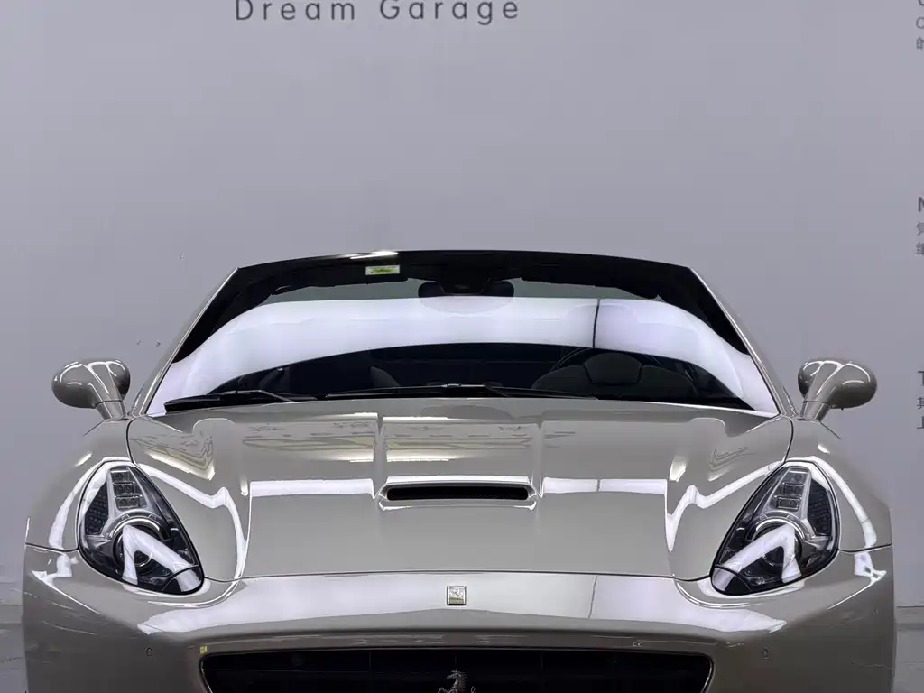 Ferrari California T 2012 4.3L Standard 2012