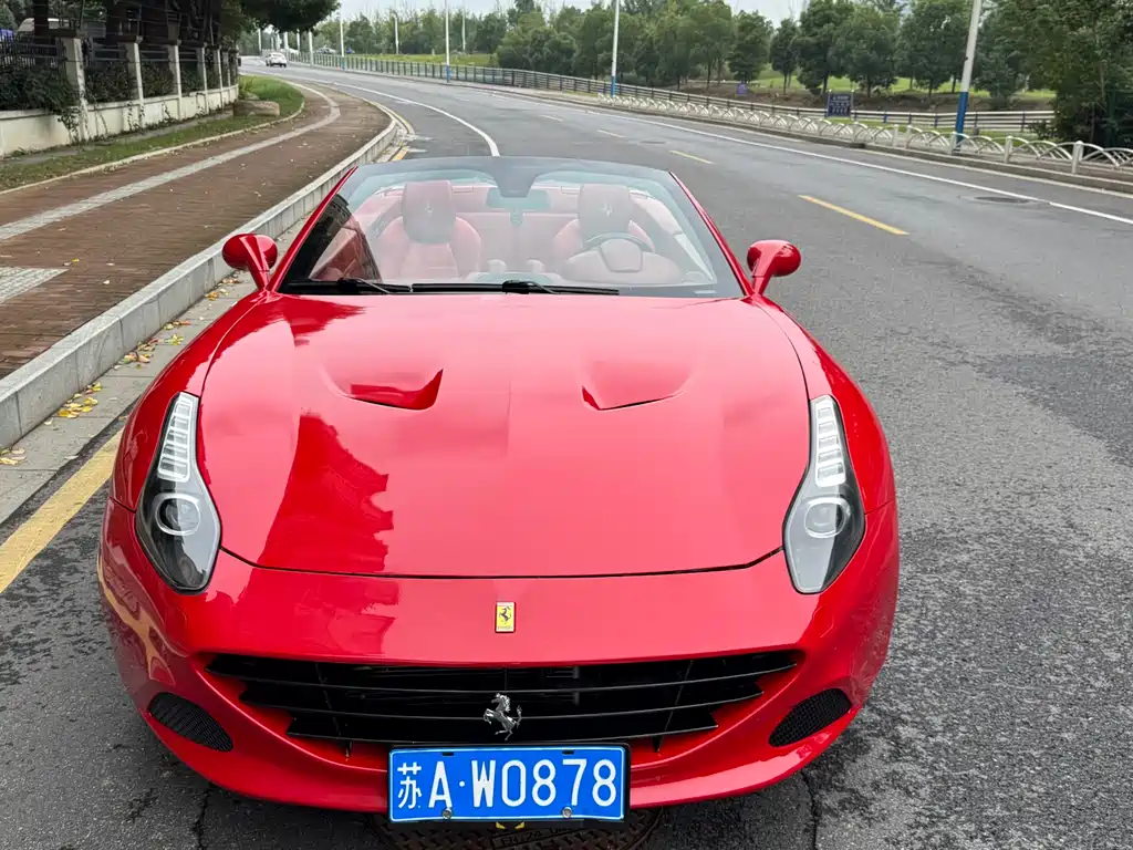 Ferrari California T 2009 4.3L Standard 2011 - thumbnail 13