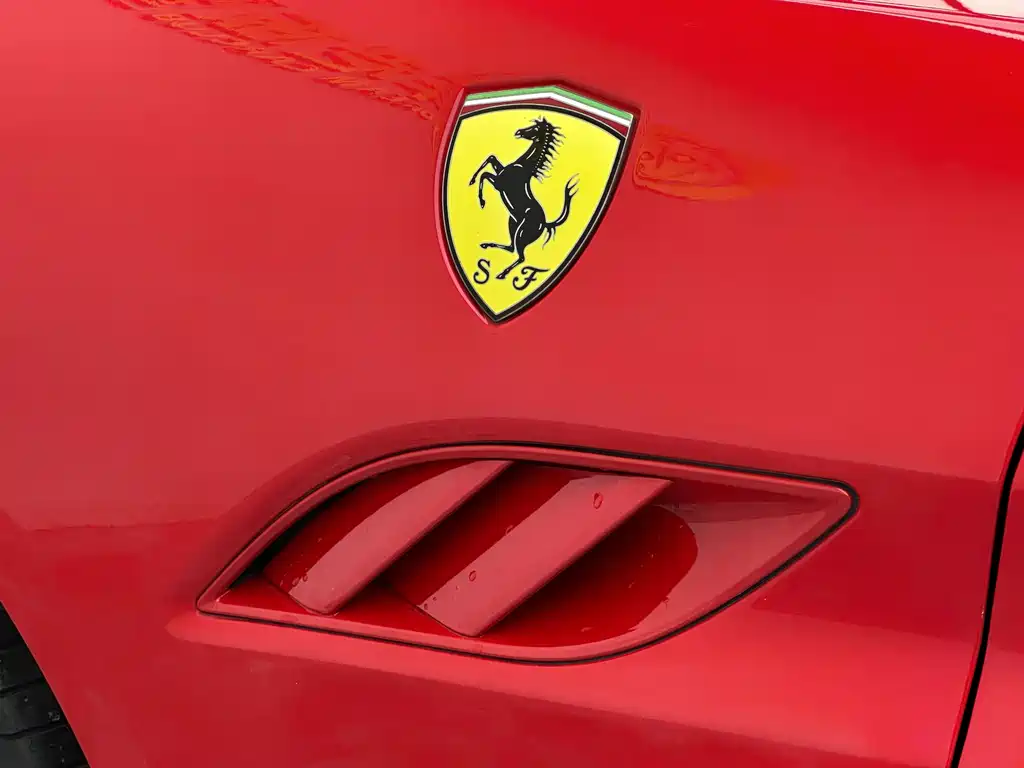 Ferrari California T 2012 4.3L Standard 2012 - thumbnail 10