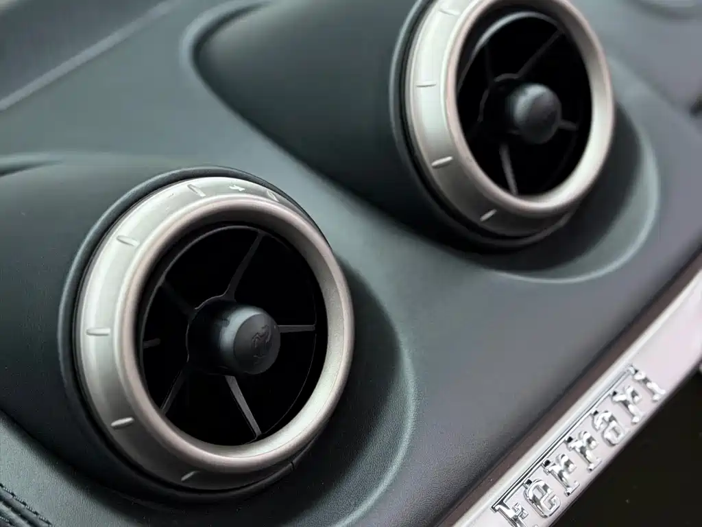 Ferrari California T 2012 4.3L Standard 2012 - thumbnail 11