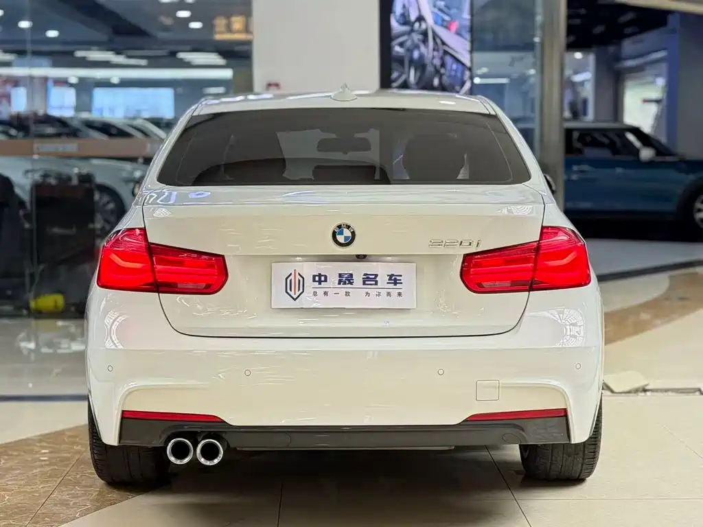 BMW BMW 3 Series 2019 320i M Sport Package 2019 - thumbnail 4
