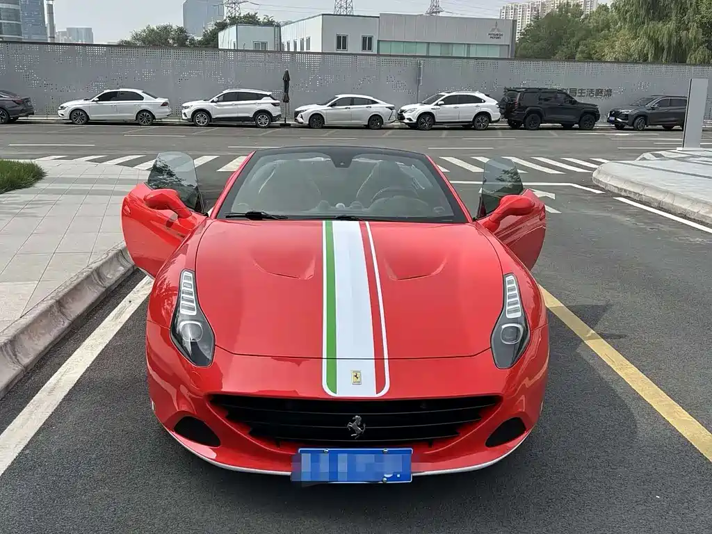Ferrari California T 2015 3.9T Standard 2015