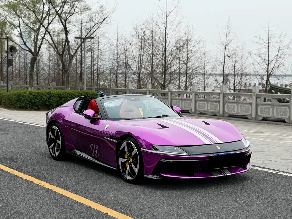 Ferrari Ferrari 12Cilindri 2024 6.5L Spider 2026 - thumbnail 3
