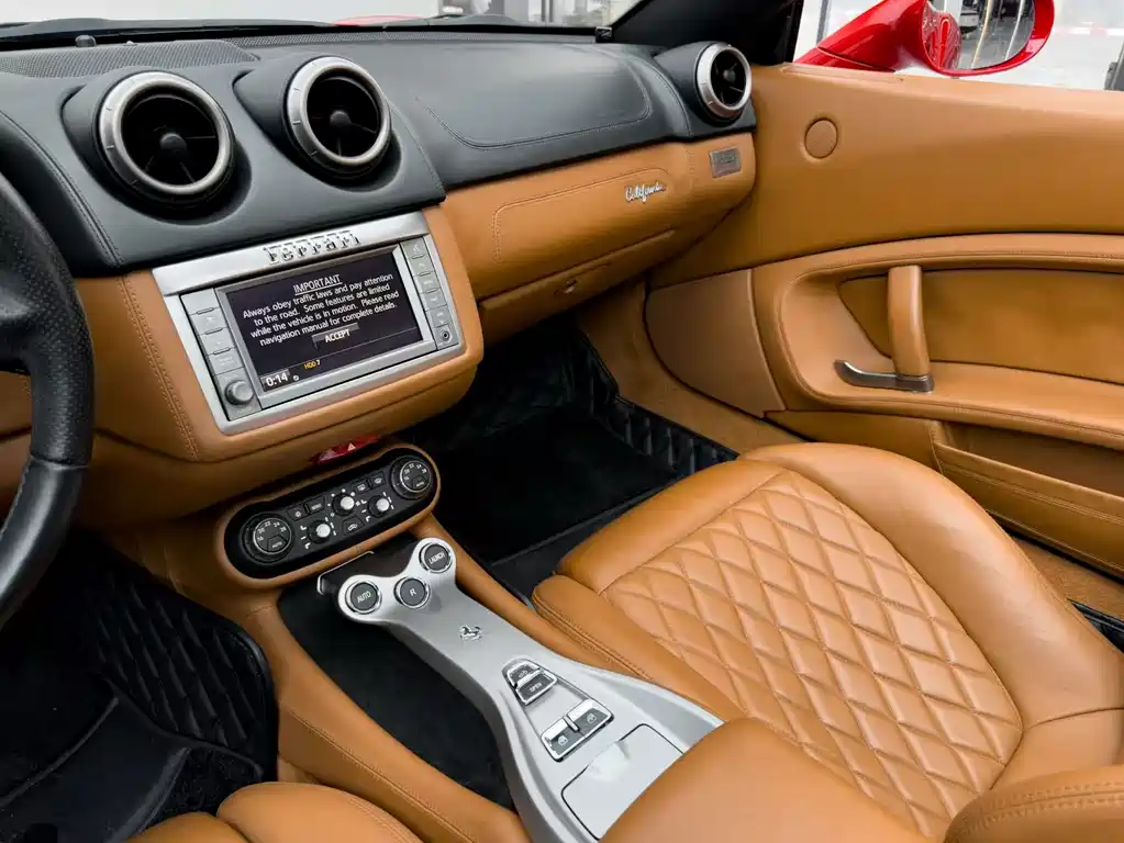 Ferrari California T 2012 4.3L Standard 2012 - thumbnail 20