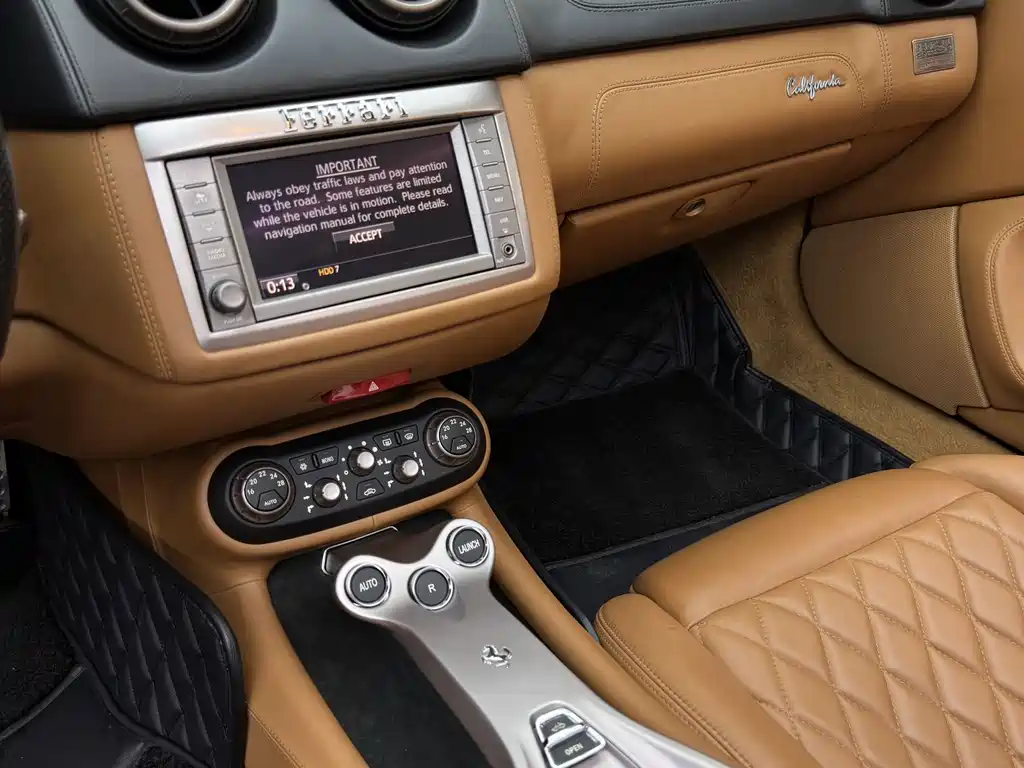 Ferrari California T 2012 4.3L Standard 2012 - thumbnail 23