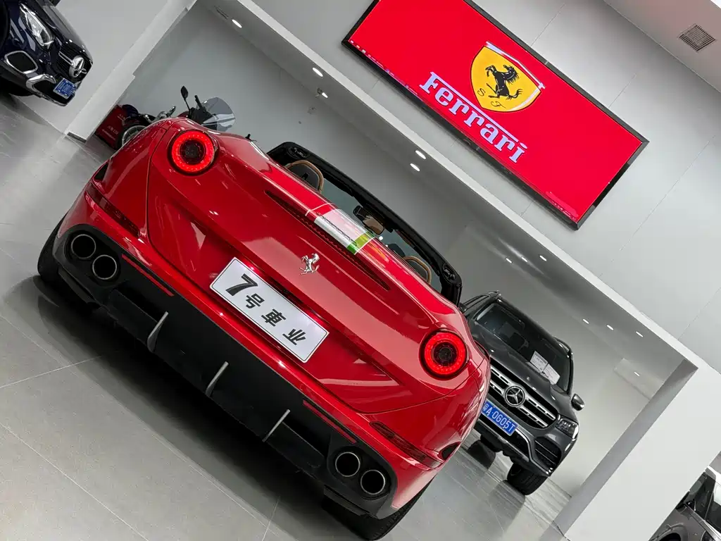 Ferrari California T 3.9T Standard 2015 2017 - thumbnail 14