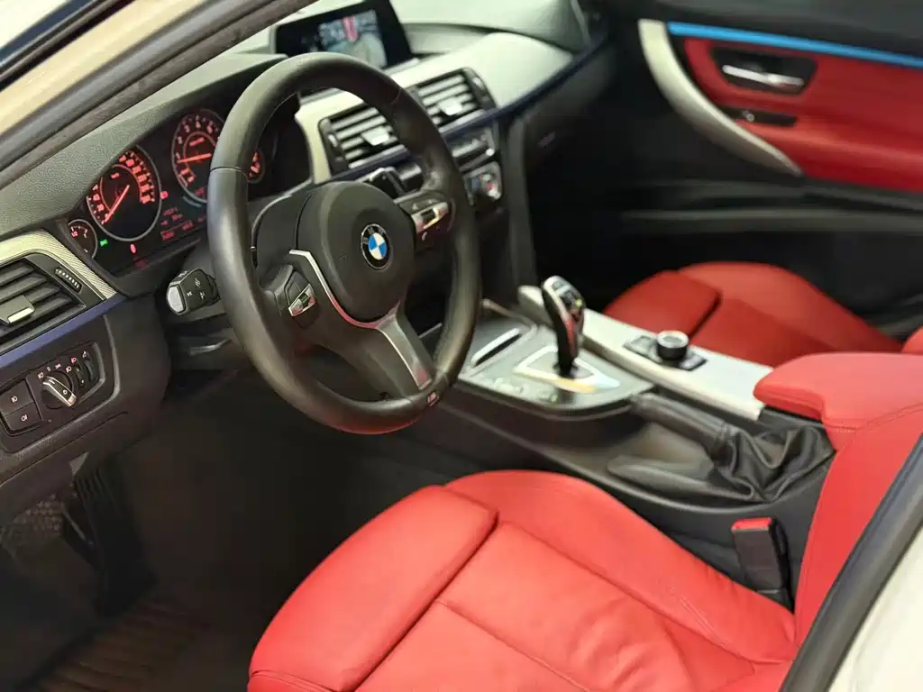 BMW BMW 3 Series 2019 320i M Sport Package 2019 - thumbnail 13