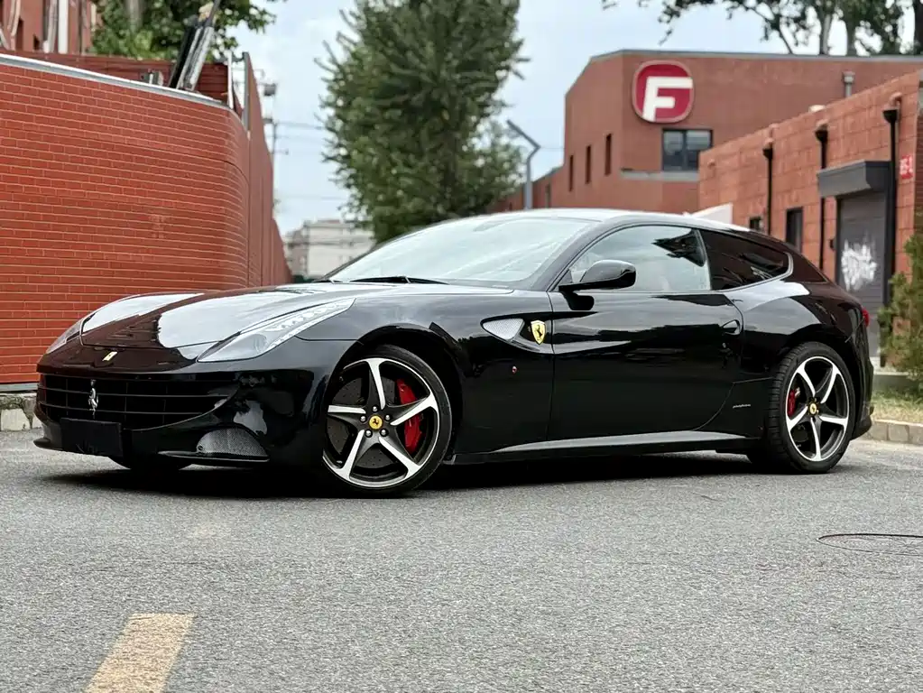 Ferrari Ferrari FF 2012 6.3L V12 2013 - thumbnail 3