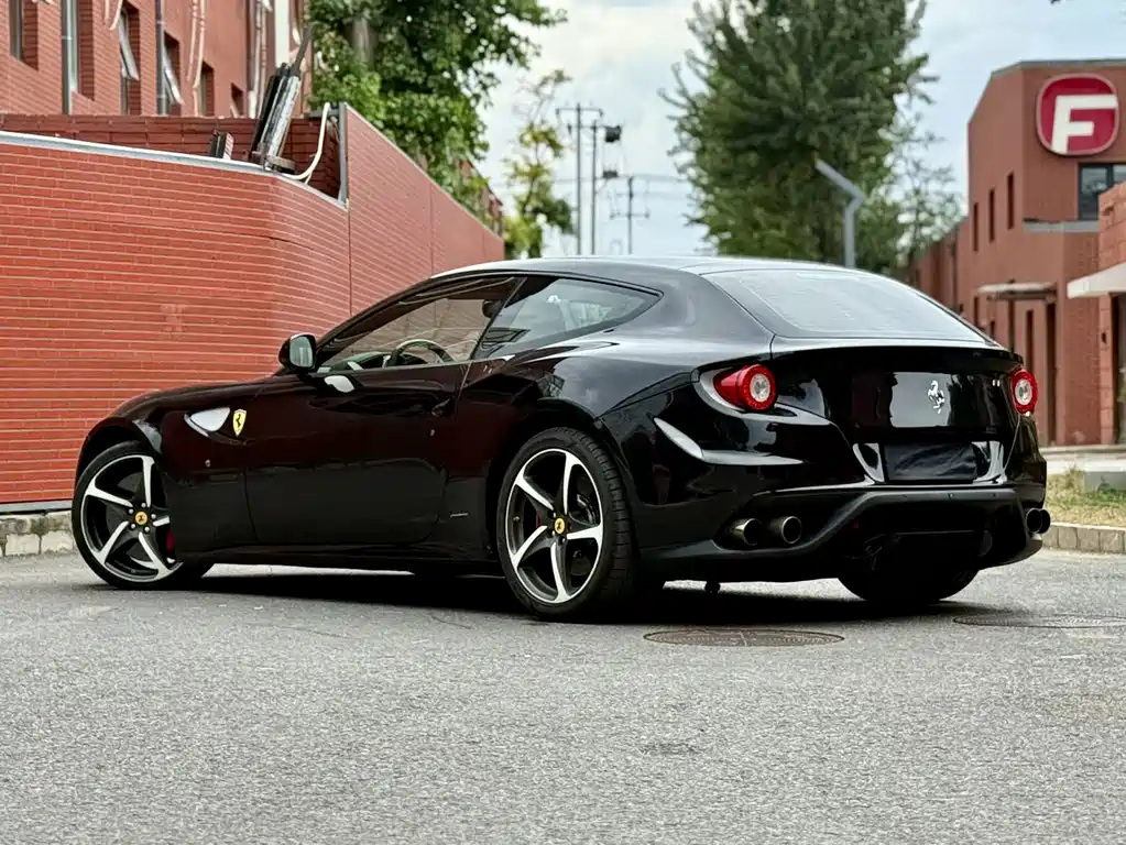 Ferrari Ferrari FF 2012 6.3L V12 2013 - thumbnail 4