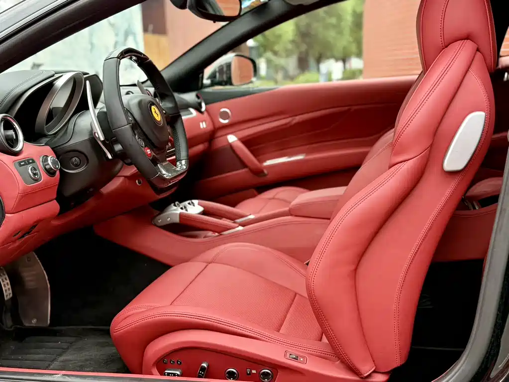 Ferrari Ferrari FF 2012 6.3L V12 2013 - thumbnail 14