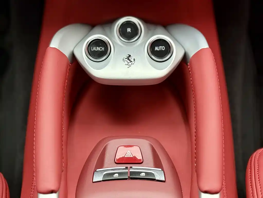 Ferrari Ferrari FF 2012 6.3L V12 2013 - thumbnail 16