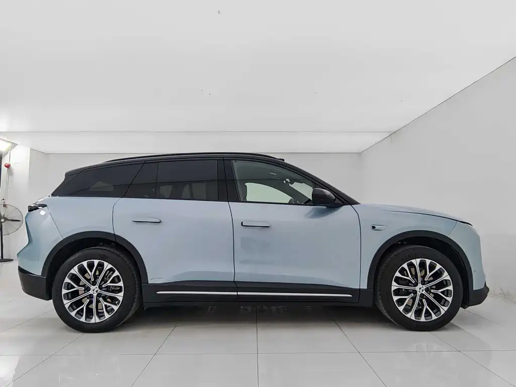 NIO NIO ES6 2024 Model 75kWh 2025 - thumbnail 8